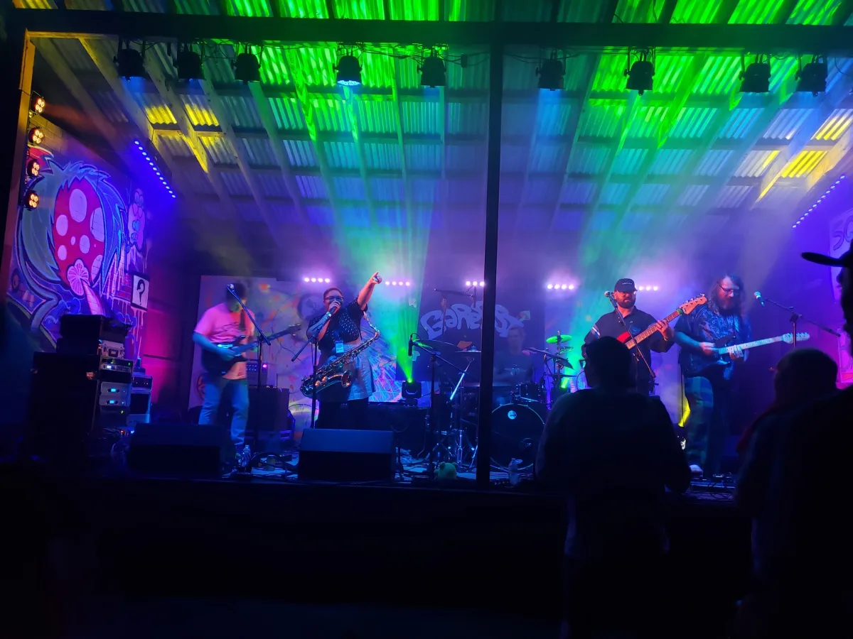 TrailHeads with Big Blitz & crytpo WAVE radio! @ The Bridge Music Bar