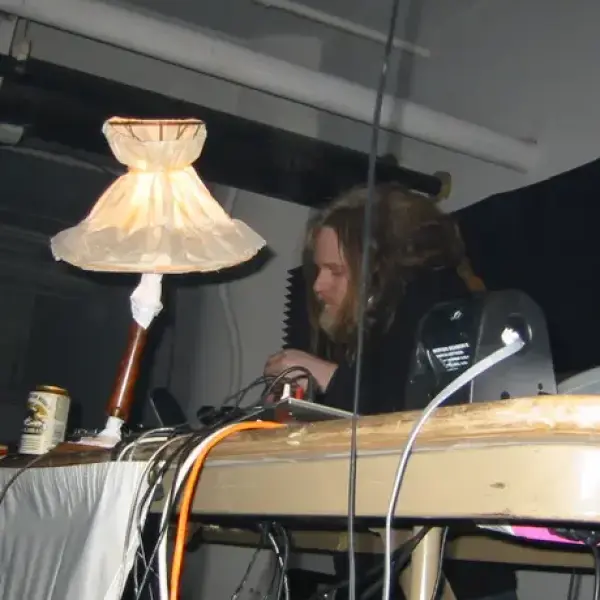 1787754689_snares1.webp